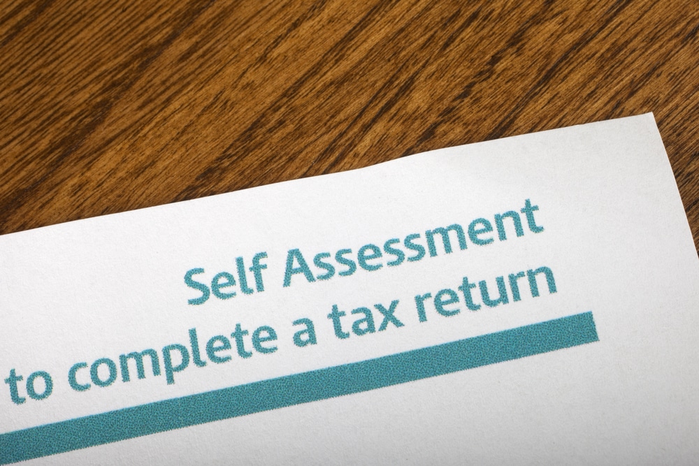 self-assessment-tax-return-accountant-self-evaluation-consulting